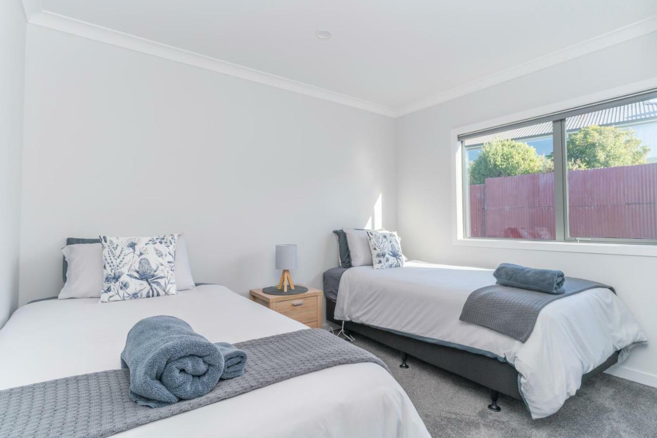 Kaka Point Views Apartment 1 Екстер'єр фото